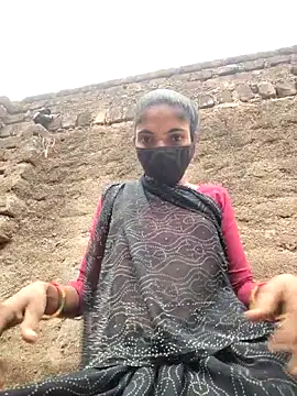 Sonam mehta online show from December 22, 2025, 2:01 am