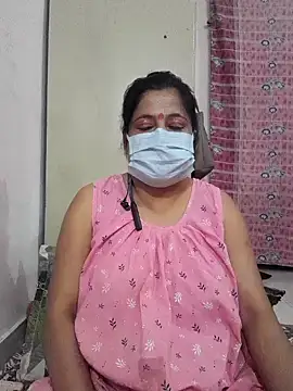 mature mimi online show from February 26, 2026, 5:57 pm