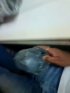 moonflower25 online show from October 14, 2025, 4:40 pm