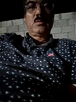 moonflower25 online show from October 12, 2025, 6:53 pm