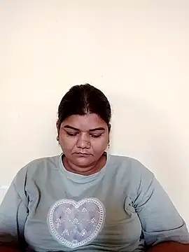Meenu tiwari online show from October 10, 2025, 11:33 am