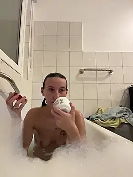 Emilia Mausi online show from October 11, 2025, 6:53 pm