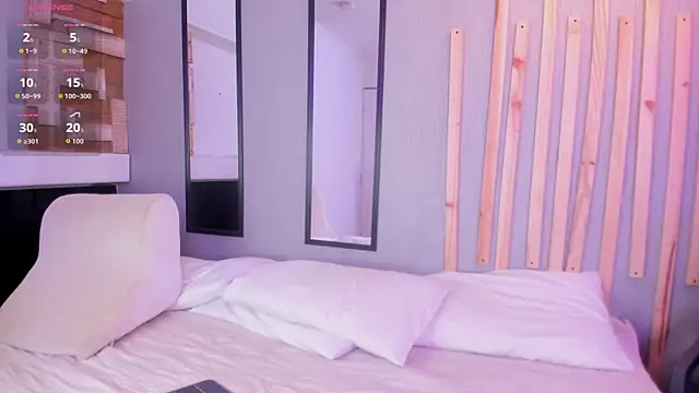 Aleexiiaa online show from September 26, 2025, 12:56 pm