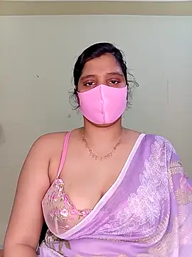 Rose-luckey online show from April 4, 2026, 1:39 pm