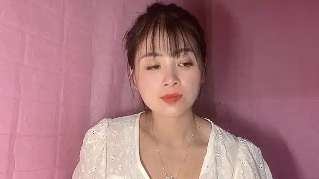 One-nice online show from November 10, 2025, 2:33 pm