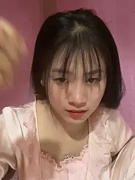 One-nice online show from November 21, 2025, 1:32 pm