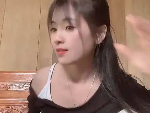 One-nice online show from November 4, 2025, 7:12 am