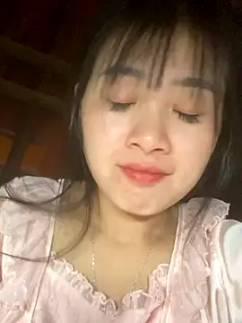 One-nice online show from November 12, 2025, 6:39 am