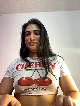 alice shyness online show from October 14, 2025, 5:19 am