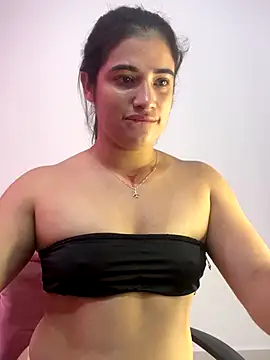 alice shyness online show from October 24, 2025, 4:17 pm