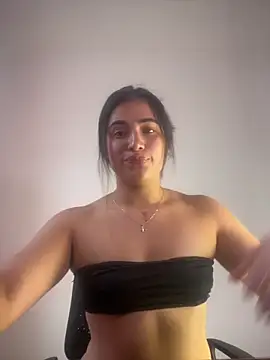 alice shyness online show from October 29, 2025, 3:22 pm