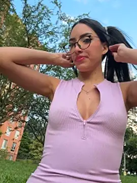 lissafeniix  online show from November 22, 2025, 10:30 pm