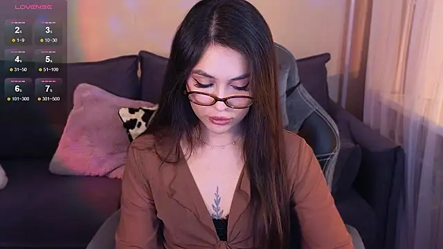 CarolineGuthrie online show from March 11, 2026, 3:50 pm