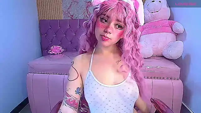 Rainbowlover ch online show from October 28, 2025, 3:29 am