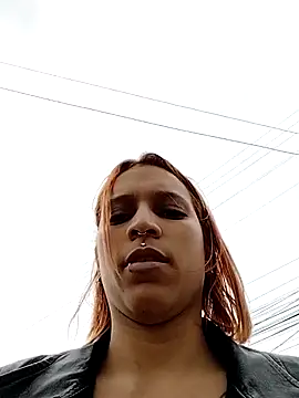 Snapshot of Zoe73_ chatting on October 27, 2025, 6:53 pm Zoe73 online show from October 27, 2025, 6:53 pm