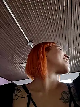 Zoe73  online show from February 10, 2026, 7:57 pm