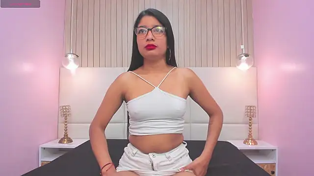 MelanyWayne  online show from March 14, 2026, 11:49 am