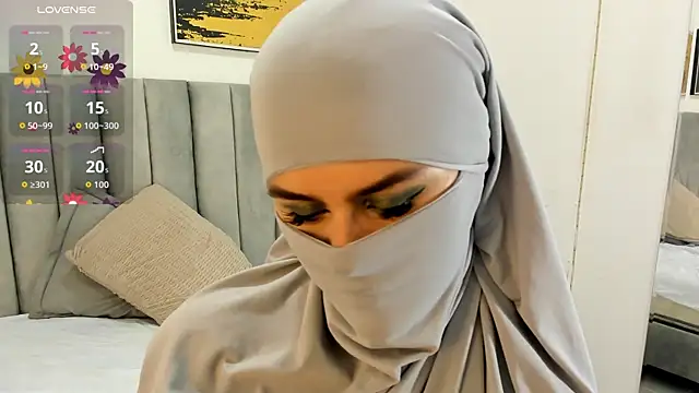 Snapshot of _shaiira chatting on September 8, 2025, 6:40 pm shaiira online show from September 8, 2025, 6:40 pm