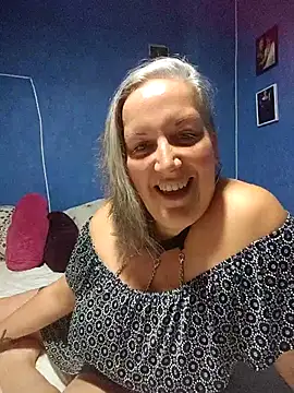 Feelineducentre online show from September 10, 2025, 8:08 pm