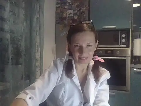 Snapshot of Sweetmurrr chatting on October 8, 2025, 3:19 am Sweetmurrr online show from October 8, 2025, 3:19 am
