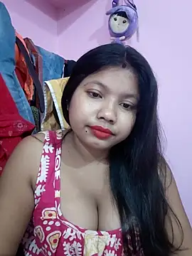 Snapshot of Redchery chatting on May 2, 2026, 7:08 pm Redchery online show from May 2, 2026, 7:08 pm