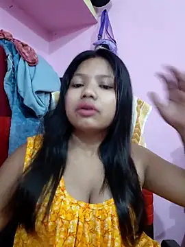Snapshot of Redchery chatting on April 29, 2026, 6:36 pm Redchery online show from April 29, 2026, 6:36 pm