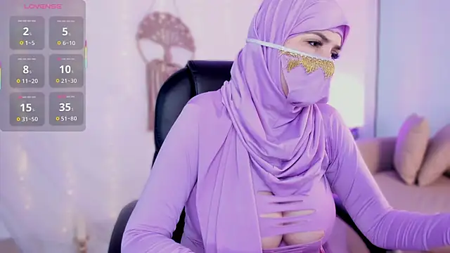 Snapshot of salma_isawwii chatting on September 26, 2025, 1:51 pm salma isawwii online show from September 26, 2025, 1:51 pm