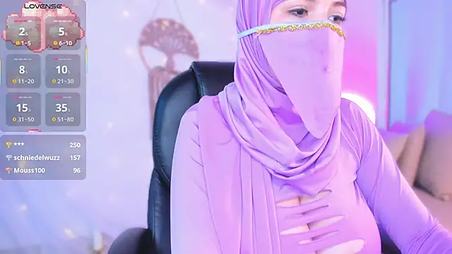 Snapshot of salma_isawwii chatting on October 12, 2025, 2:29 pm salma isawwii online show from October 12, 2025, 2:29 pm