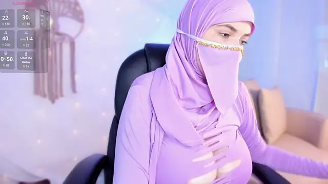 Snapshot of salma_isawwii chatting on November 5, 2025, 1:58 pm salma isawwii online show from November 5, 2025, 1:58 pm