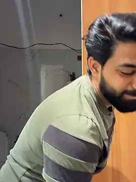 hottestboy03 online show from February 24, 2026, 9:43 am