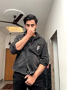 hottestboy03 online show from November 8, 2025, 5:00 am