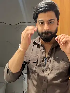 hottestboy03 online show from February 17, 2026, 2:14 pm