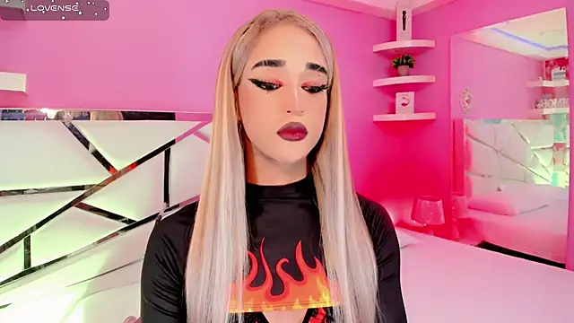 Snapshot of Ariia-janee chatting on January 19, 2026, 6:17 am Ariia-janee online show from January 19, 2026, 6:17 am