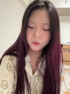 mimi9420 online show from July 23, 2026, 2:46 pm