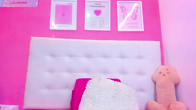 Macarena 05 online show from December 23, 2025, 2:55 am