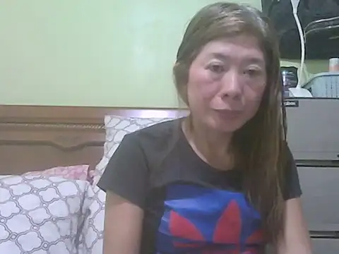 Sexyjenny4u online show from September 21, 2025, 7:13 am