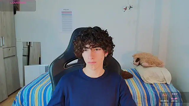 Nude Boy18 online show from February 21, 2026, 12:45 am