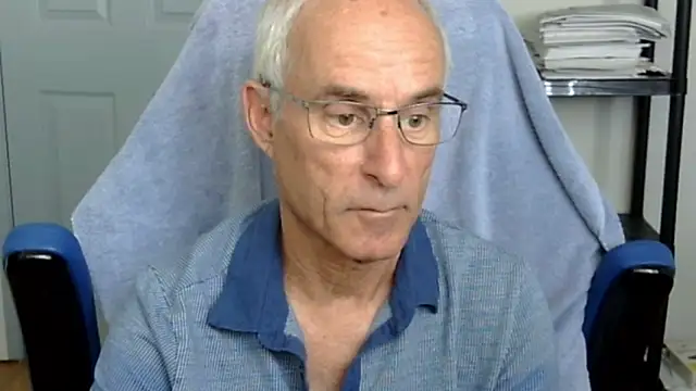 funone1999 online show from October 10, 2025, 9:04 pm