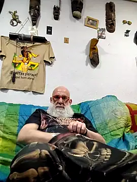 Snapshot of barbaszztop chatting on March 1, 2026, 6:13 am barbaszztop online show from March 1, 2026, 6:13 am