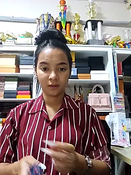 Snapshot of Natural_Asian_Girl chatting on September 30, 2025, 1:28 pm Natural Asian Girl online show from September 30, 2025, 1:28 pm