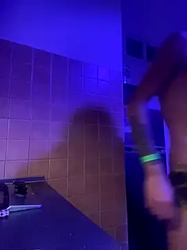 Big-gipsy online show from November 30, 2025, 5:25 pm