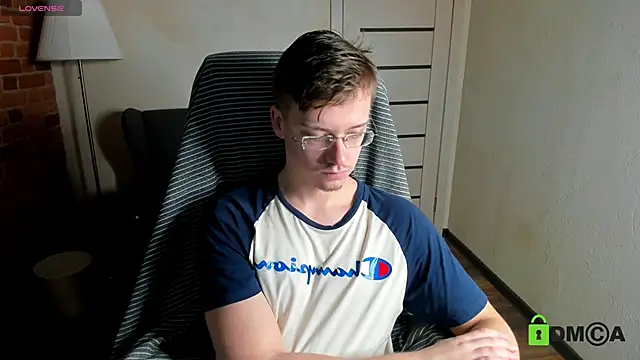 Harm Dick online show from November 30, 2025, 1:23 pm