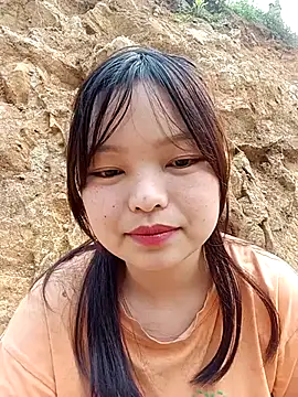 XoiXoi232 online show from March 27, 2026, 8:11 am