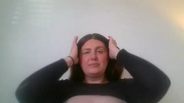 Snapshot of CherryJuneExperience chatting on February 6, 2026, 9:33 pm CherryJuneExperience online show from February 6, 2026, 9:33 pm