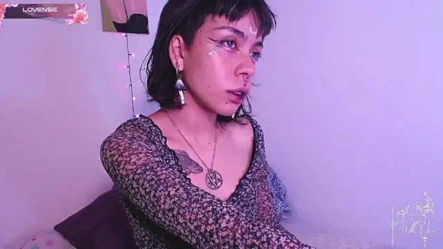 dark  nymph online show from February 13, 2026, 3:06 am