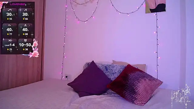 dark  nymph online show from February 6, 2026, 7:54 pm