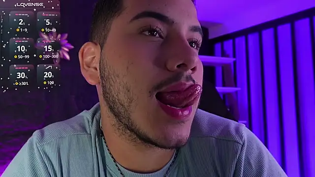 Axel grey  online show from December 15, 2025, 12:11 pm