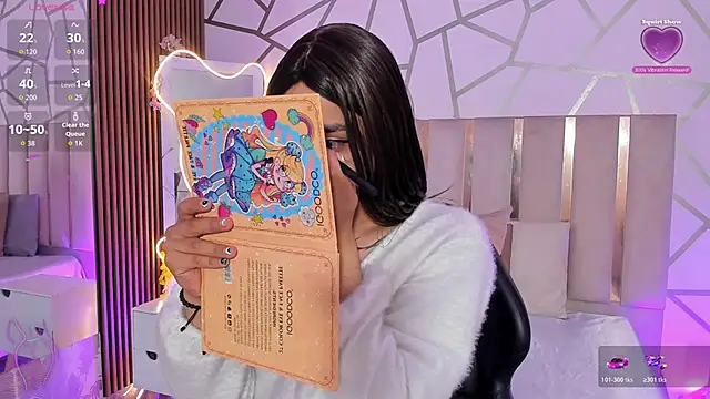 CYRUS TAY online show from April 1, 2026, 11:44 am