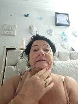 Snapshot of Angeldelightt chatting on October 14, 2025, 8:26 am Angeldelightt online show from October 14, 2025, 8:26 am