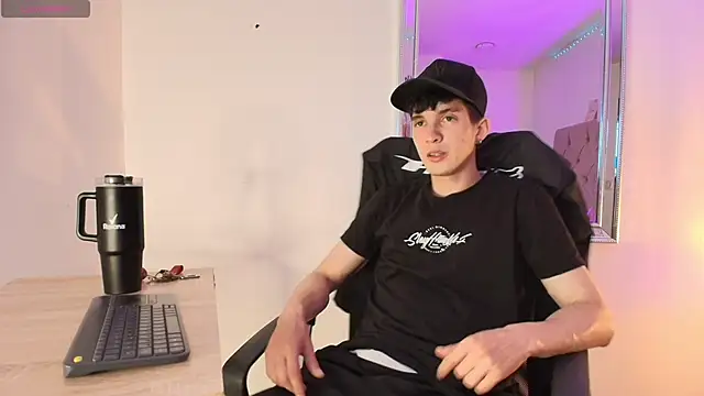 Jheampiiero online show from March 5, 2026, 9:00 pm